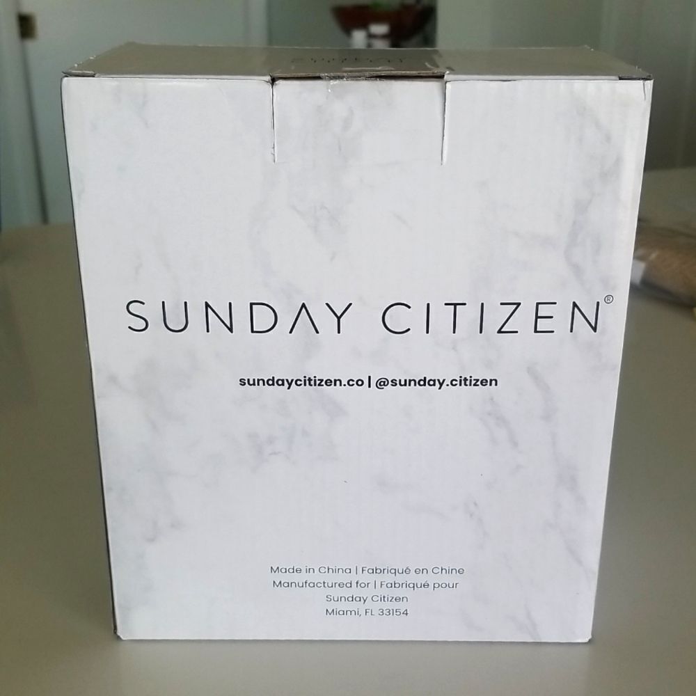 Sunday Citizen Resin Bath Set New in Box